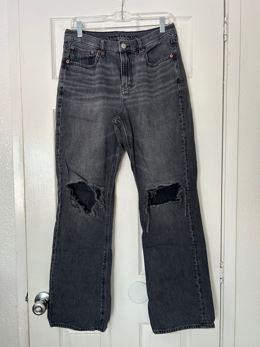 American Eagle 90’s bootcut jeans